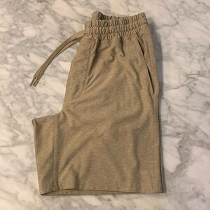 Outdoor Voices 7” Sunday Short in mocha, size XS